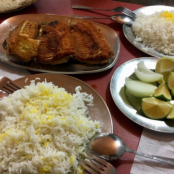لاکان رستوران گیلانی در تهران
