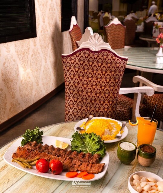 نوشیدنیهای رستوران ارکیده در غرب تهران