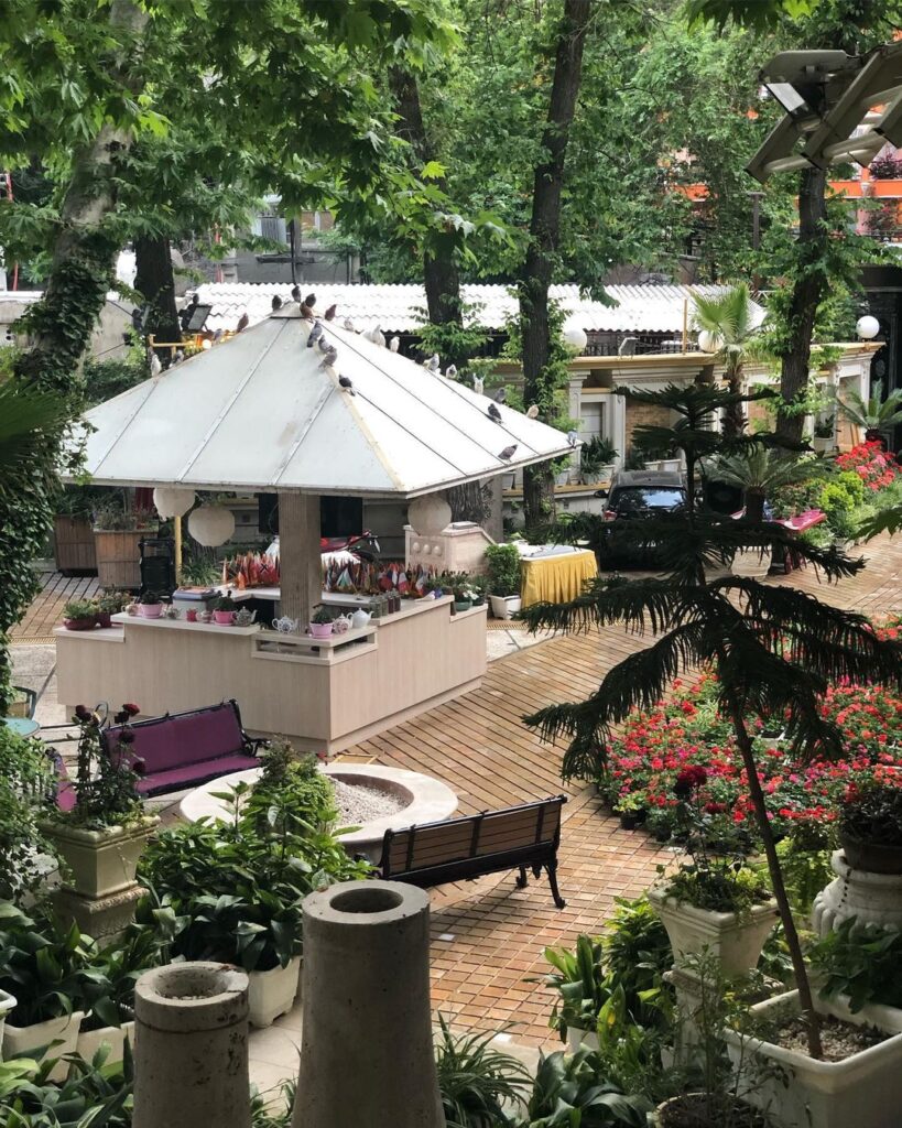 رستوران لوکس باغ ایرانی دربند