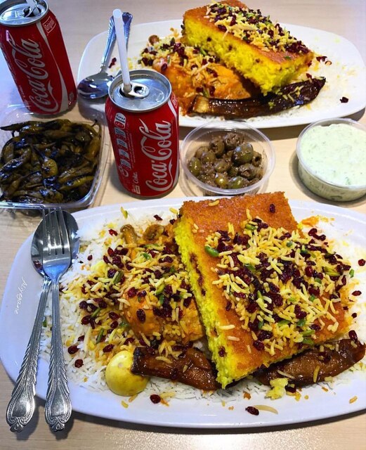 ته چین مرغ رستوران قدیمی مسلم