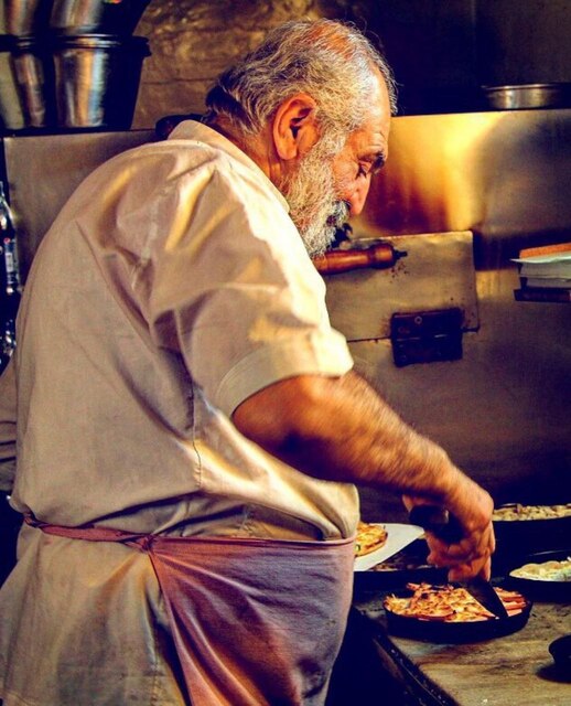 پیتزا داوود اولین پیتزای تهران