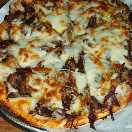 پیتزاهای خوش‌طعم پیتزا پنتری