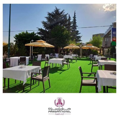 رستوران فضای باز سرو