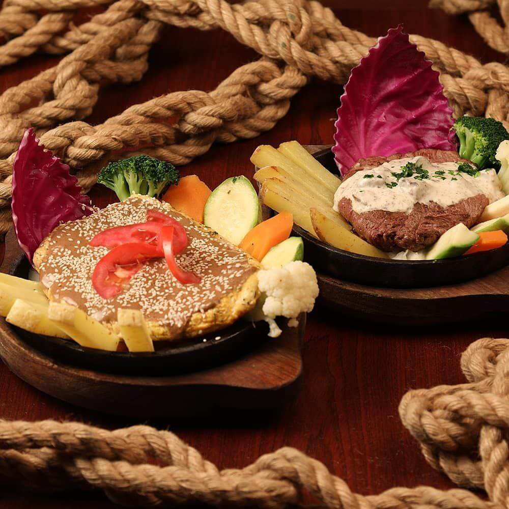 منوی غذاهای دریایی رستوران کشتی سندباد در خیابان ولیعصر