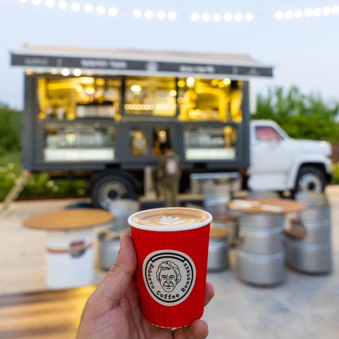 کافه سیار روبرتو