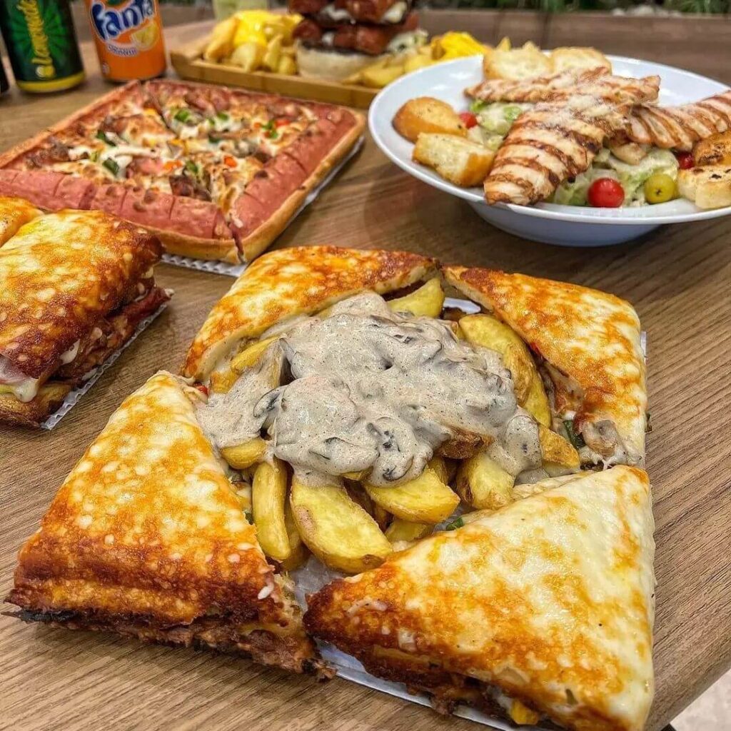 عطاویچ یک غول خوشمزه